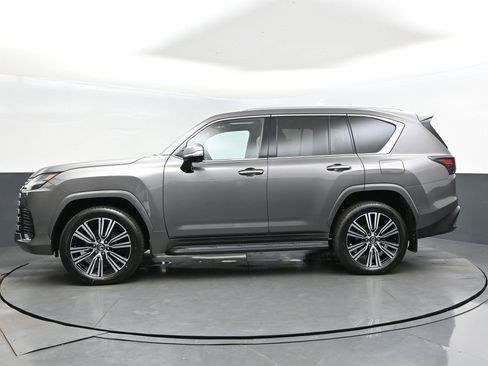 New 2026 Lexus LX 600 4WD w/ Luxury Package image 4