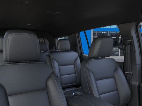 New 2026 Chevrolet Traverse LT w/ LPO, Floor Liner Package AWD/4WD image 24