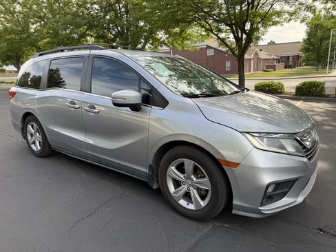 Used 2018 Honda Odyssey EX-L image 8
