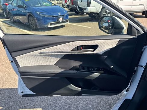 New 2026 Toyota Camry XLE AWD/4WD image 30