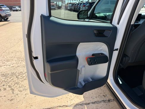 Used 2023 Ford Maverick XLT FWD image 13