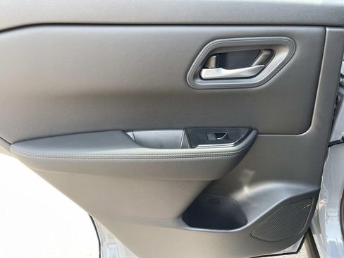 New 2026 Nissan Rogue SV AWD/4WD image 20