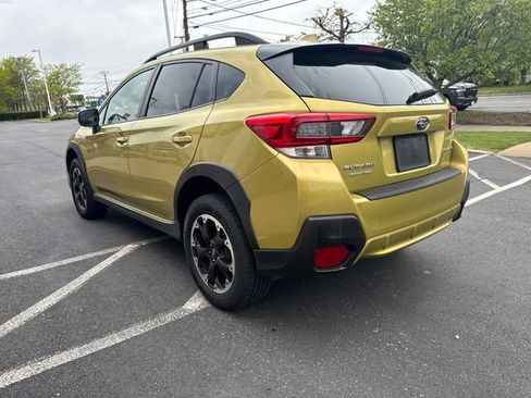 Used 2021 Subaru Crosstrek 2.0i Premium w/ Moonroof Package AWD/4WD image 5