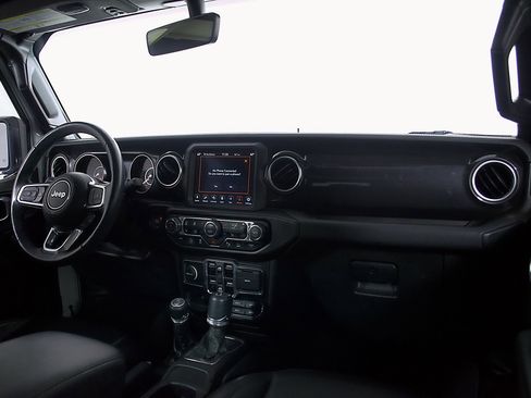 Used 2021 Jeep Wrangler Unlimited Sahara AWD/4WD image 20