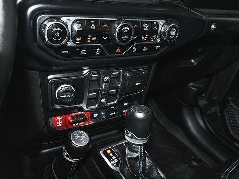 Used 2022 Jeep Wrangler Unlimited Rubicon 4xe w/ Cold Weather Group image 34