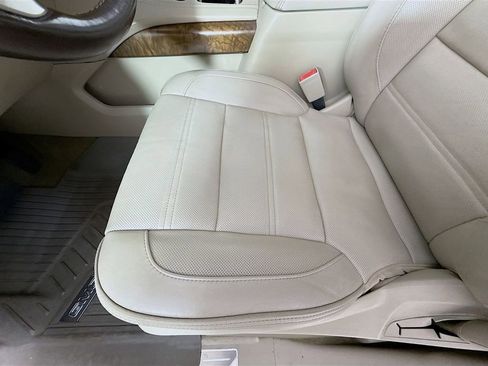 Used 2019 GMC Yukon XL Denali w/ Denali Ultimate Package image 19