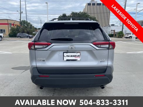 Certified 2025 Toyota RAV4 LE AWD/4WD image 5