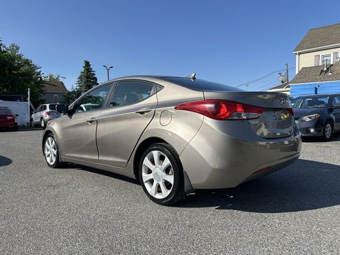Used 2013 Hyundai Elantra Limited w/ Technology Pkg FWD image 6