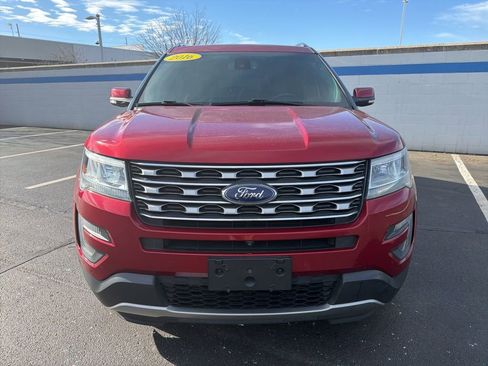 Used 2016 Ford Explorer Limited w/ Equipment Group 301A image 8