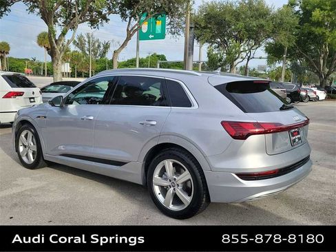 Used 2019 Audi e-tron Premium Plus image 6
