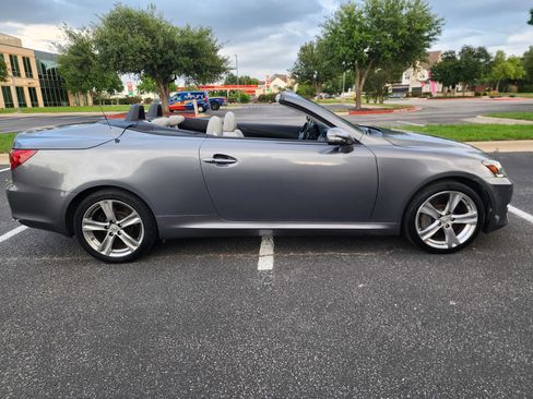 Used 2012 Lexus IS 350C w/ Luxury Pkg RWD image 31