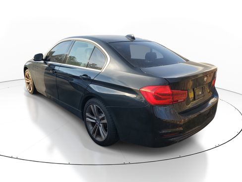 Used 2018 BMW 330i Sedan image 4
