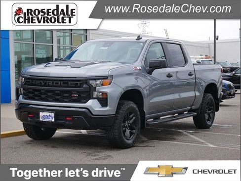 New 2026 Chevrolet Silverado 1500 Custom Trail Boss AWD/4WD image 1