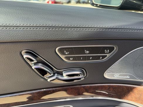 Used 2019 Mercedes-Benz S 450 Sedan image 15