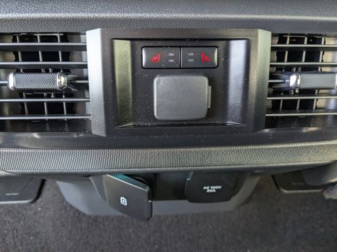 Used 2023 Ford F150 Platinum w/ Equipment Group 701A High AWD/4WD image 17