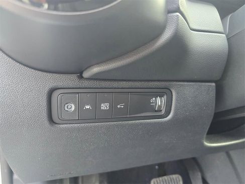 New 2025 Chevrolet Equinox EV RS image 19