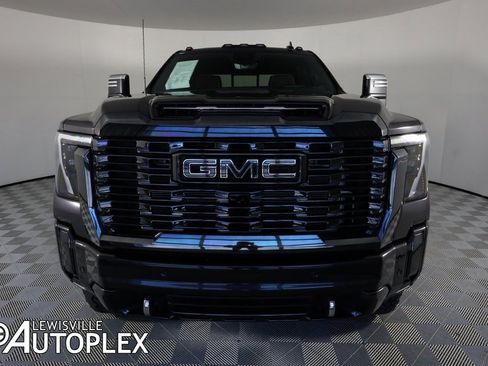 Used 2024 GMC Sierra 2500 Denali Ultimate image 13