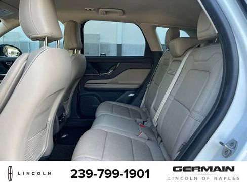 Used 2023 Lincoln Corsair Reserve w/ Towing Package FWD image 12