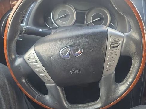 Used 2015 INFINITI QX80 4WD w/ Deluxe Technology Package image 14