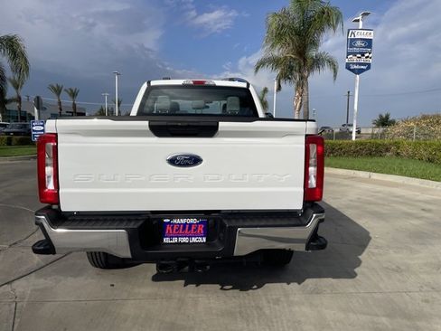 New 2026 Ford F250 XL w/ XL Chrome Package image 4