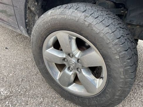 Used 2016 RAM 1500 Big Horn AWD/4WD image 5