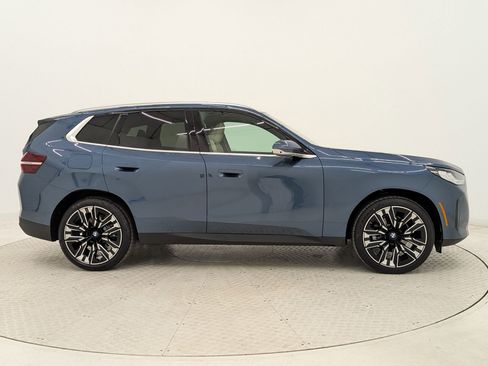 New 2026 BMW X3 xDrive30 w/ Premium Package AWD/4WD image 8