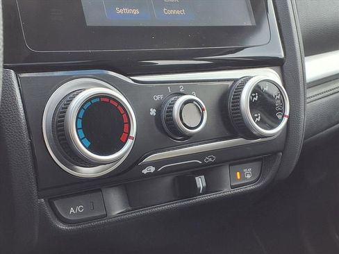 Used 2015 Honda Fit image 23