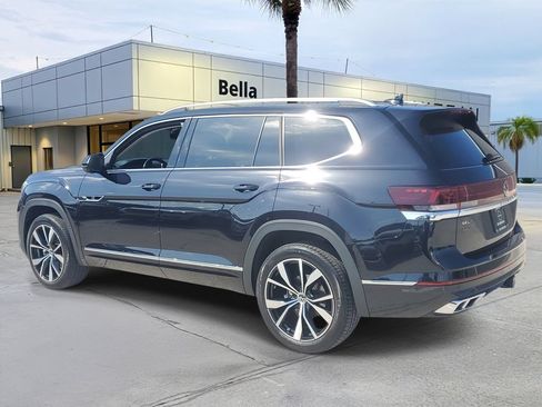 Used 2024 Volkswagen Atlas SEL Premium R-Line AWD/4WD image 3