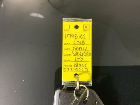 Used 2018 Chevrolet Silverado 1500 LTZ Z71 image 38