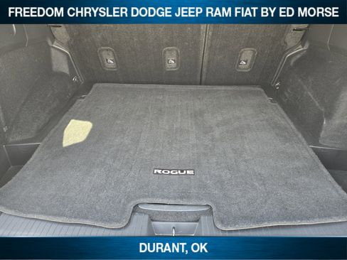 Used 2024 Nissan Rogue S FWD image 21