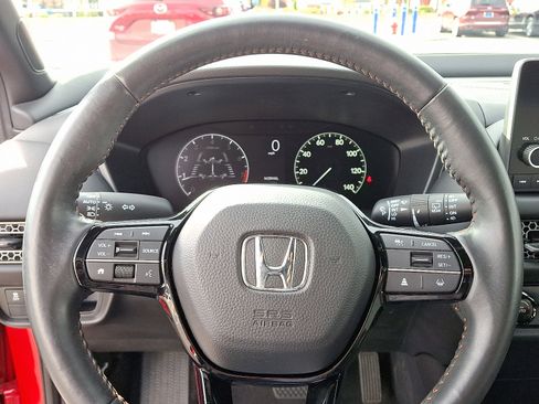 Used 2023 Honda HR-V Sport image 18