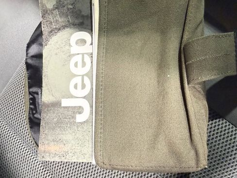 Used 2009 Jeep Wrangler Sahara w/ Trailer Tow Group image 26