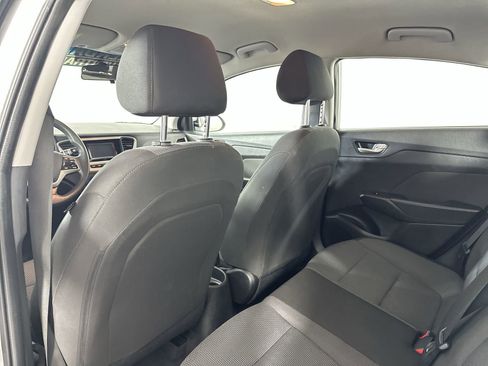 Used 2020 Hyundai Accent SE image 24