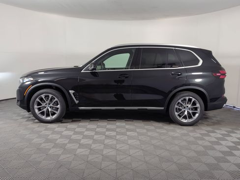 Used 2026 BMW X5 sDrive40i RWD image 2