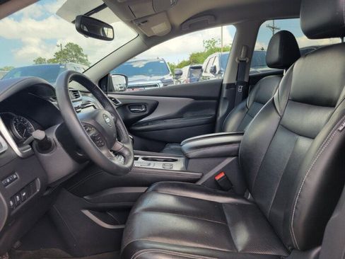 Used 2019 Nissan Murano SL FWD image 11
