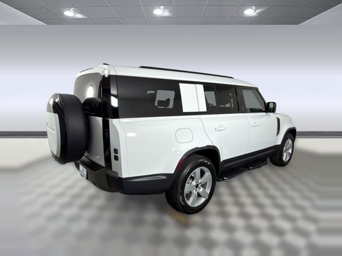Used 2026 Land Rover Defender 130 S AWD/4WD image 9