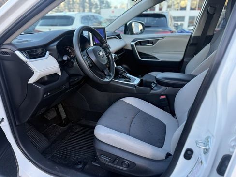 Certified 2023 Toyota RAV4 XLE image 14