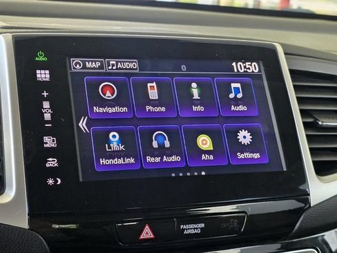 Used 2016 Honda Pilot Touring image 22
