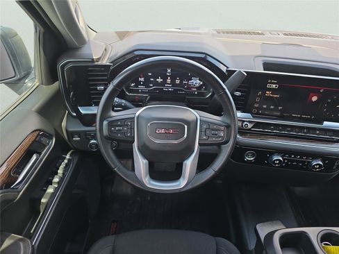 Used 2023 GMC Sierra 1500 Elevation image 14