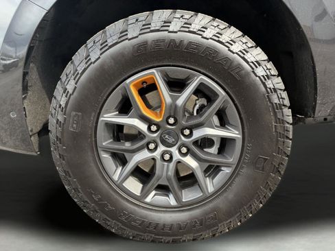 Used 2025 Ford Expedition Tremor image 29