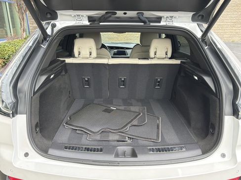 Used 2023 Cadillac XT4 Sport image 18