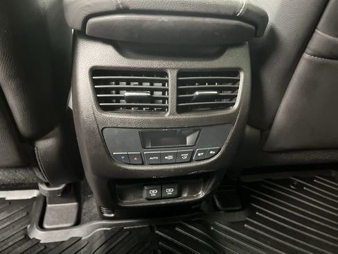 Used 2020 Acura MDX SH-AWD 7-Passenger w/Technolog image 13