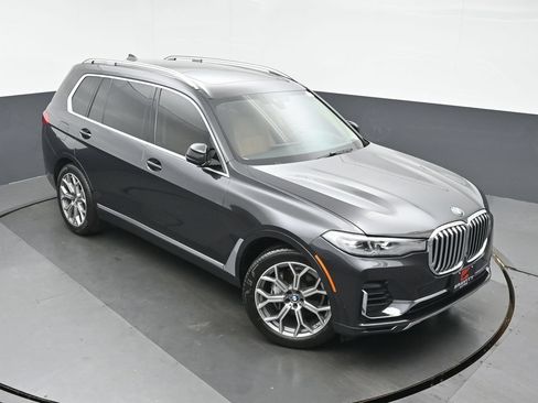 Used 2019 BMW X7 xDrive40i w/ Premium Package AWD/4WD image 34