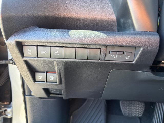 Used 2025 Toyota Sienna XSE w/ XSE Premium Package AWD/4WD image 36