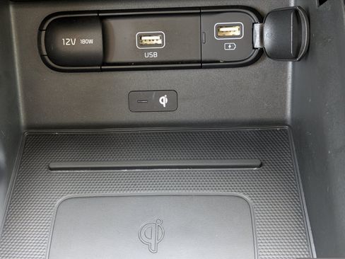 Certified 2022 Kia Telluride EX w/ EX Premium Package FWD image 28