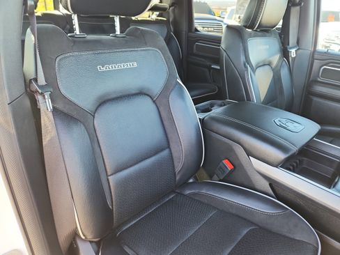 Used 2025 RAM 1500 Laramie image 14