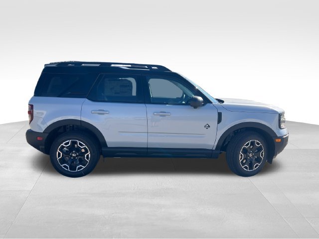 New 2026 Ford Bronco Sport Outer Banks w/ Outer Banks Tech Package+ AWD/4WD image 9