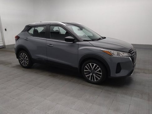Used 2023 Nissan Kicks SV FWD image 11