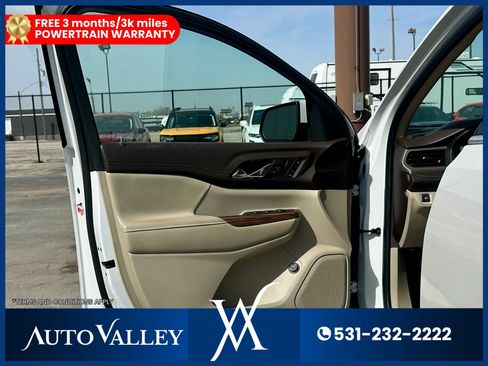 Used 2019 GMC Acadia Denali w/ Technology Package image 12