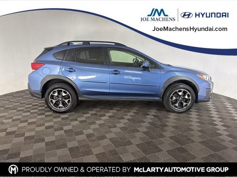 Used 2019 Subaru Crosstrek 2.0i Premium w/ Eyesight System image 6